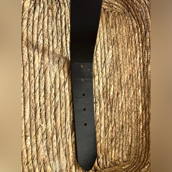 Tweeds thick brown leather belt with brass buckle 95543 sz 26 - Picture 7 of 7